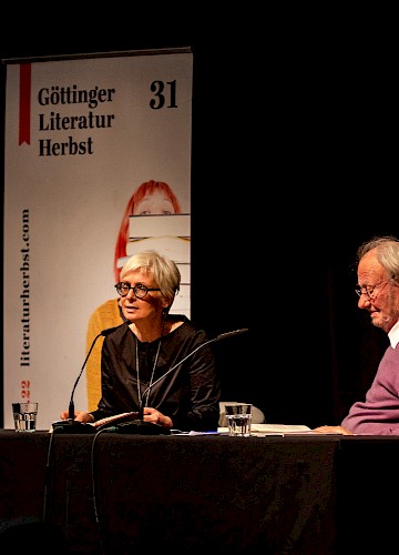 Dörte Hansen spricht mit Stephan Lohr über ihren Roman "Zur See"