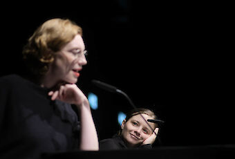 Luise Wolfram und Jasna Fritzi Bauer am 02.11. ©Dietrich Kühne