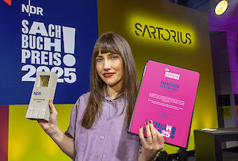 Eva Biringer, Gewinnerin des NDR Sachbuchpreis ©Axel Herzig